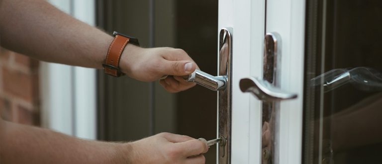 24 hour key locksmith East Hemet