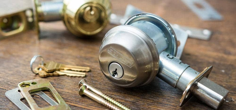 Doorknob Locks Repair East Hemet